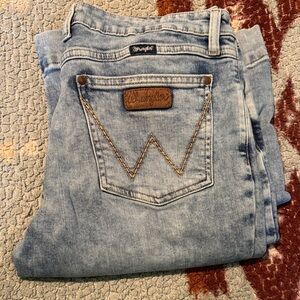 Wrangler Women's Faded Blue Jeans